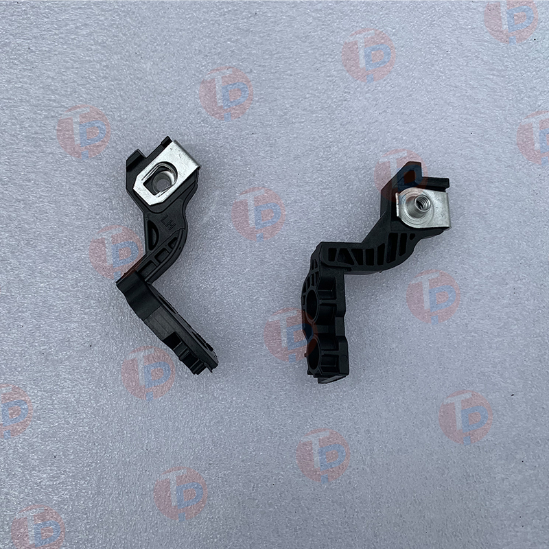 Aftermarket Head Lamp Bracket for Ford mondeo fusion 2017-2019 big Right Side