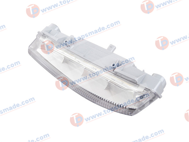 FOR MERCEDES-BENZ C W204 2011-14 DAYTIME RUNNING LAMP LEFT SIDE A204-906-89-00 A2049068900/BZ0510