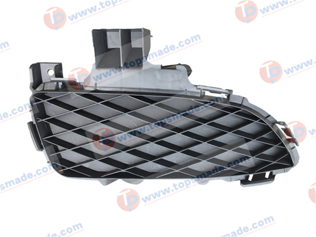 FOR MAZDA 3/AXCELA SEDAN 04-06 FOG LAMP COVER RIGHT SIDE BN8V-50-C11 BN8V50C11/MA0170