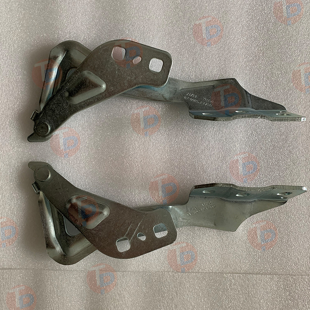 Aftermarket Hood Hinge for Ford Mondeo Fusion 2013-2016 Right Side