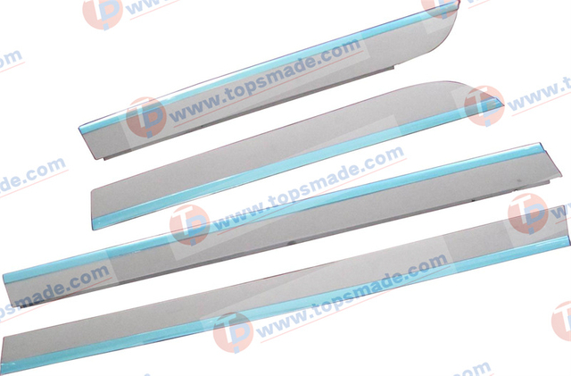 FRONT DOOR MOULDING RH - replacement for - AUDI A6 2008 -11