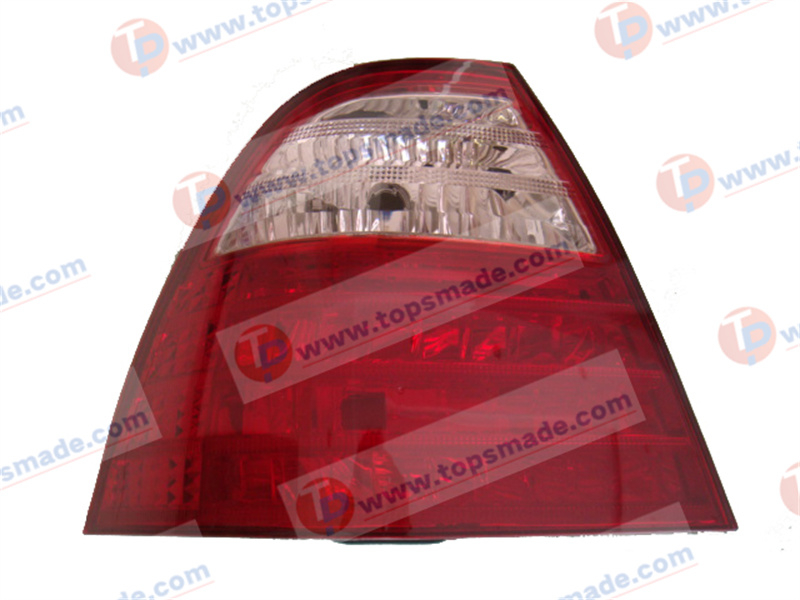 FOR TOYOTA COROLLA SEDAN 01-07 TAIL LAMP LEFT SIDE 81560-1A890 815601A890/TY0370